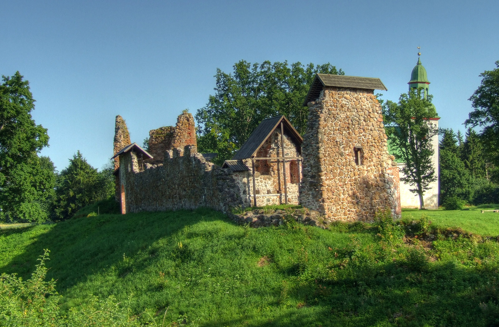 Karksi Castle, Karksi-Nuia